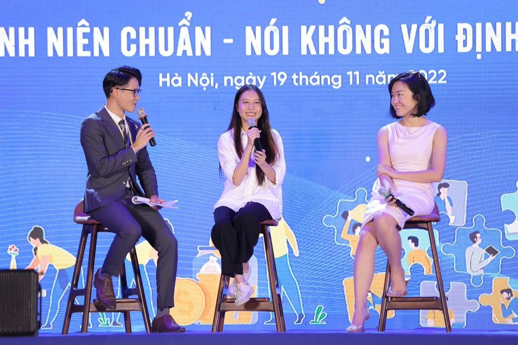 Youth delegates shared stories about gender stereotypes at the ceremony.
