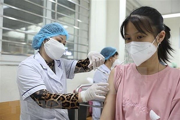 Covid-19 vaccination. Photo: VNA