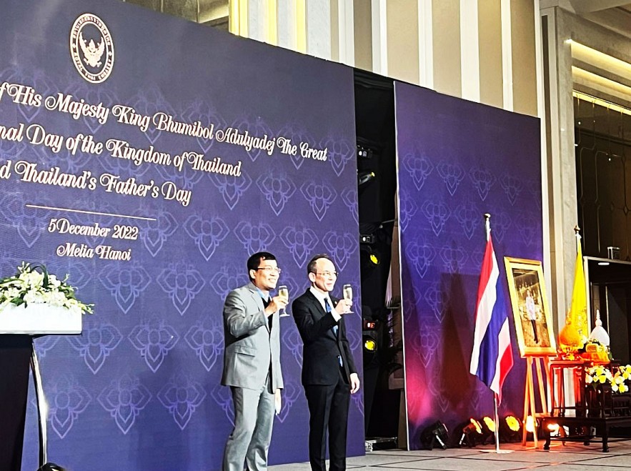 Ceremonial of the National Day of the Kingdom of Thailand and Thailand’s Father’s Day Held in Hanoi