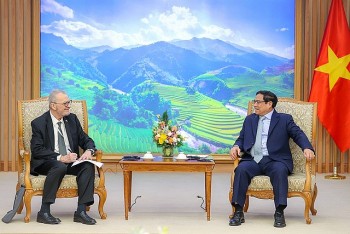 PM Calls for USABC Support in Strategic Breakthroughs