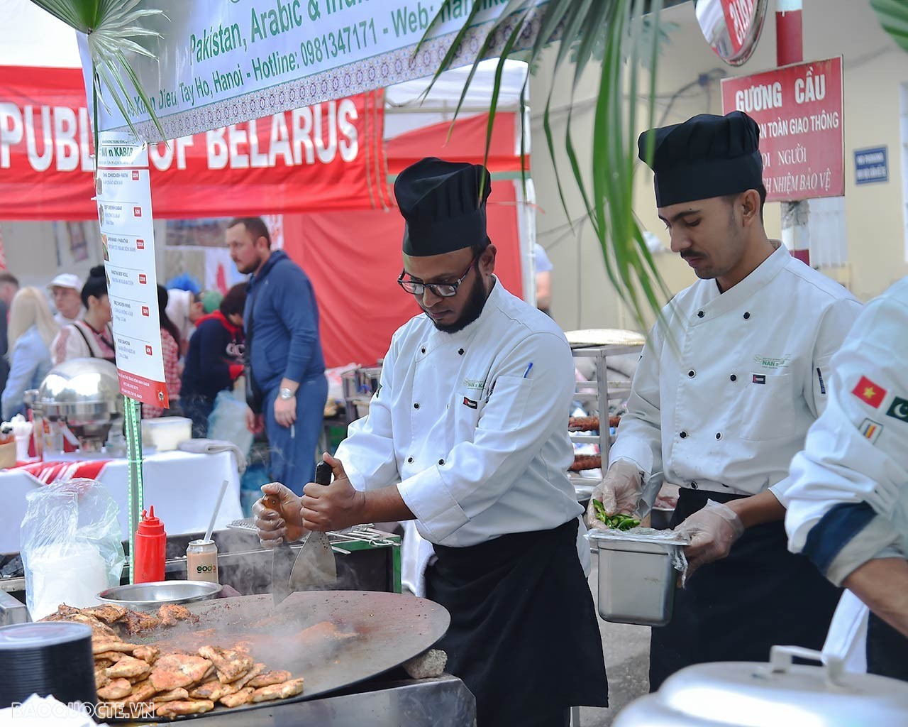 2022 International Food Festival in Hanoi Returns