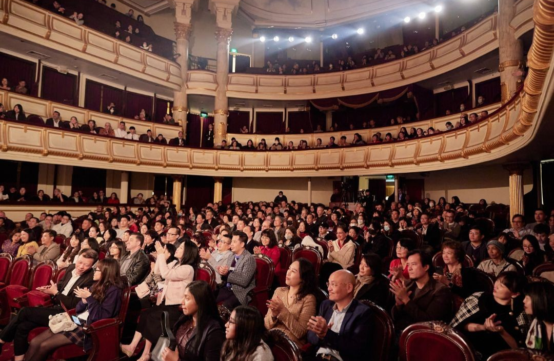 A Rhythmic Night with the Sun Symphony Orchestra