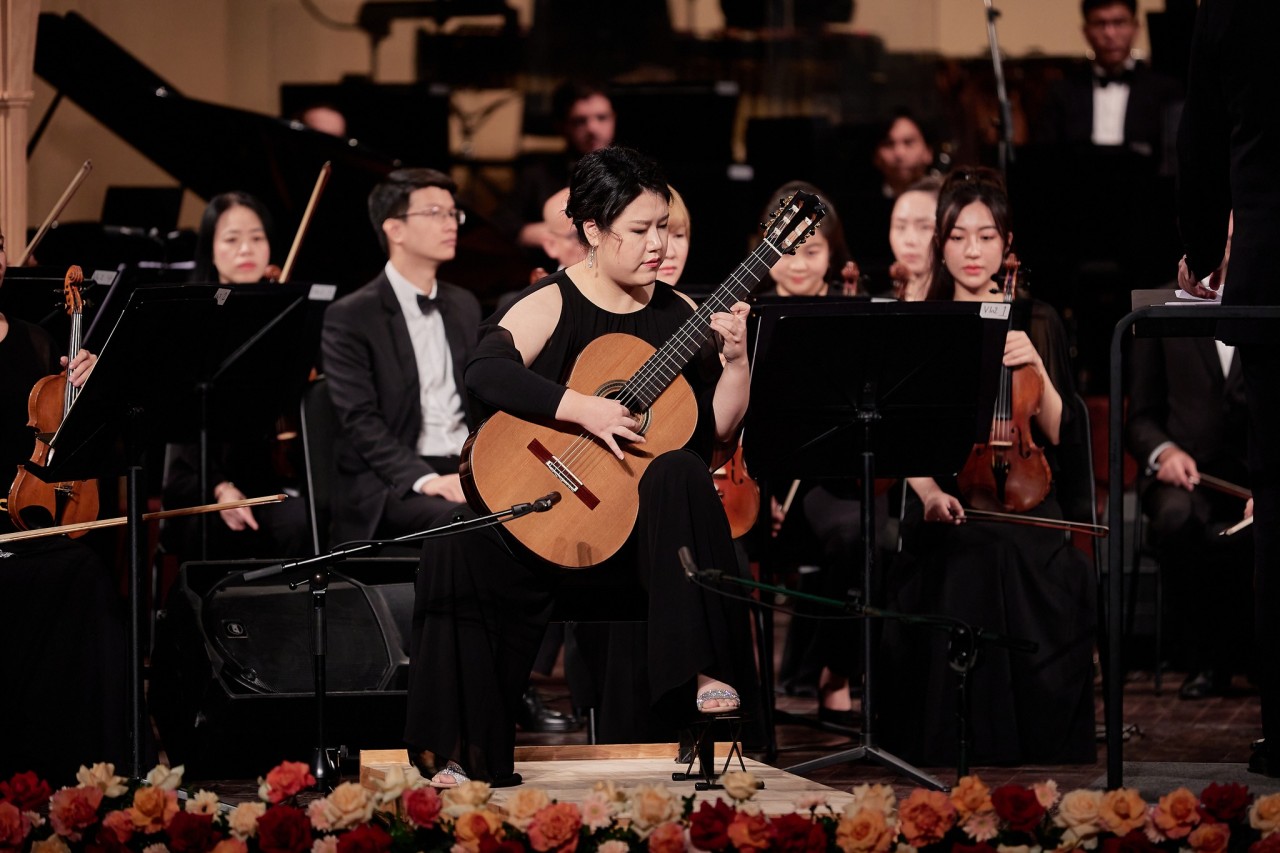 Sun Symphony Orchestra Showcases Passionate Nighttime Rhythms