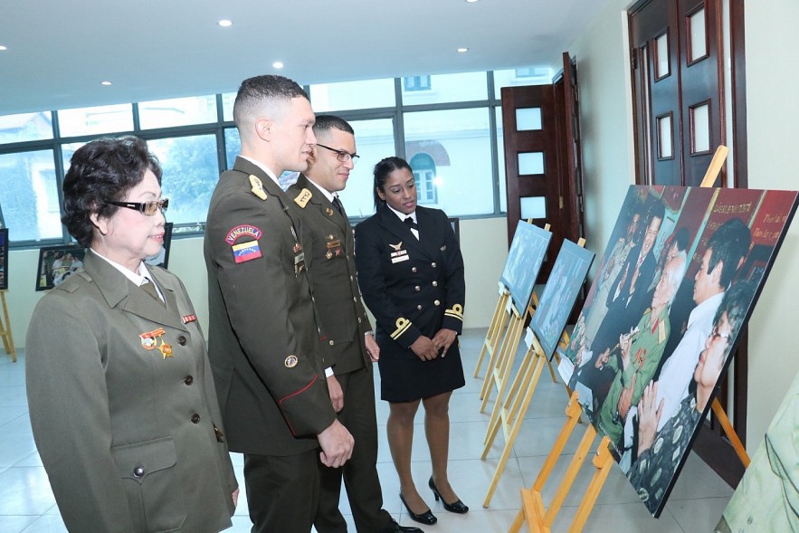 Vietnam, Venezuela Tighten Traditional Friendship, Solidarity