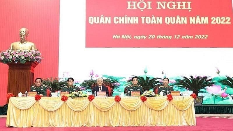Party General Secretary Nguyen Phu Trong and leaders of the Ministry of Defence chair the conference. (Photo: VNA)
