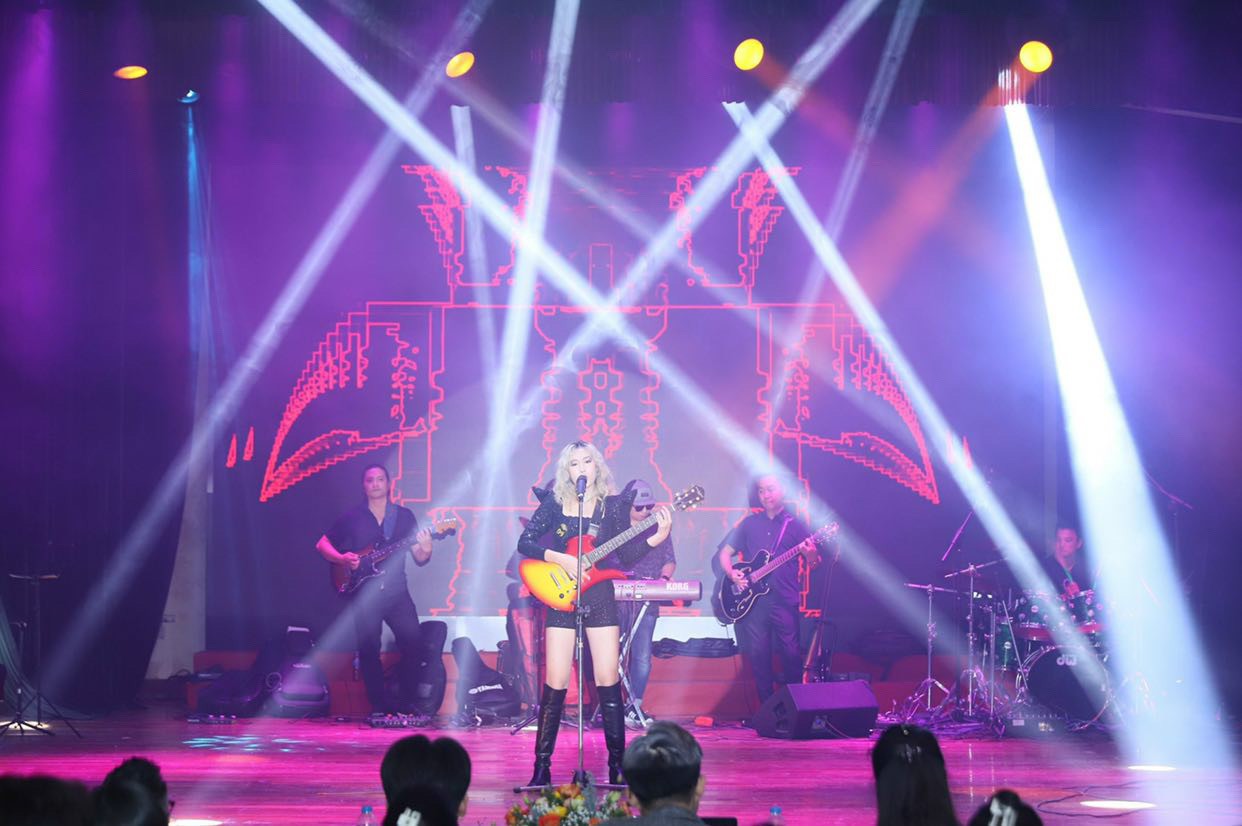 young people express themselves show Miss _ Mister HCA 2022 organized by the youth union of Hanoi National College of Arts (Tu Tran) young people express themselves show Miss _ Mister HCA 2022 organized by the youth union of Hanoi National College of Arts (Tu Tran)