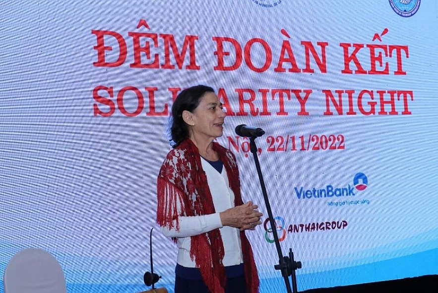 Solidarity Night Held in Warm and Friendly Atmosphere