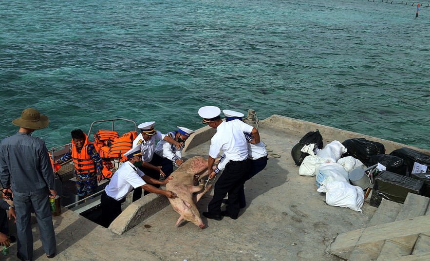 Bringing Tet to the Spratly Archipelago Bringing Tet to the Spratly Archipelago