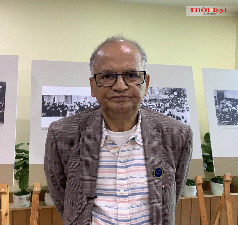 Historical Witness: Paris Peace Accords Conveys Message of Peace