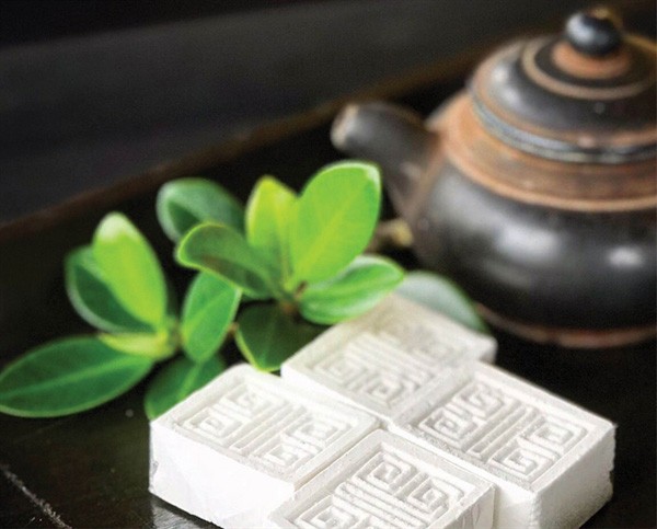 Exploring Hue City's Lunar New Year Fruit Jams and Cakes