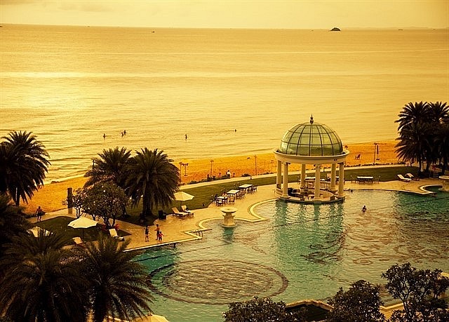 Vietnam Named One of Top Places to Go for Budget Honeymoon