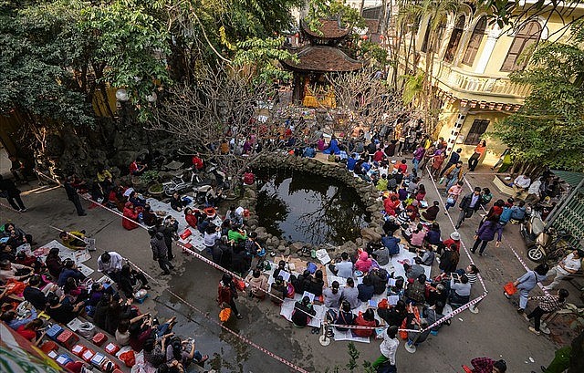 Top Six Famous and Sacred Pagodas in Hanoi