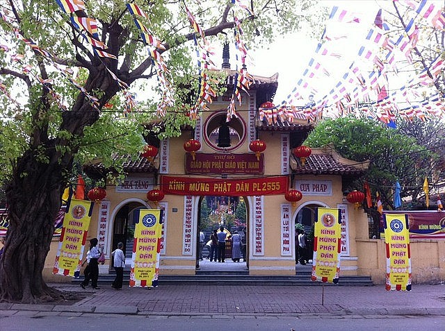 Top Six Famous and Sacred Pagodas in Hanoi