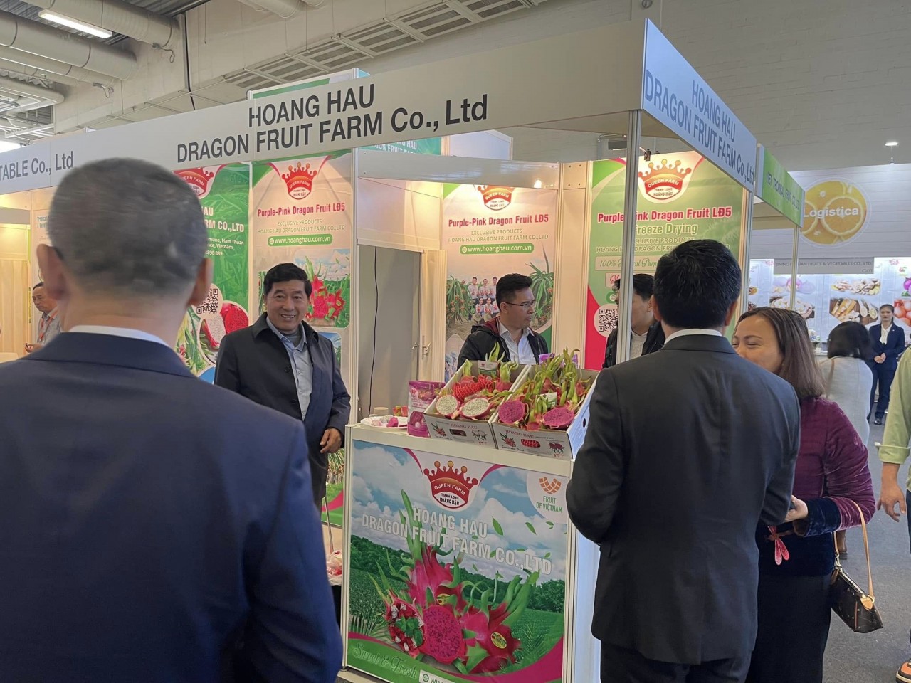 Vietnamese Fruits Attract Attention at Exhibition in Berlin