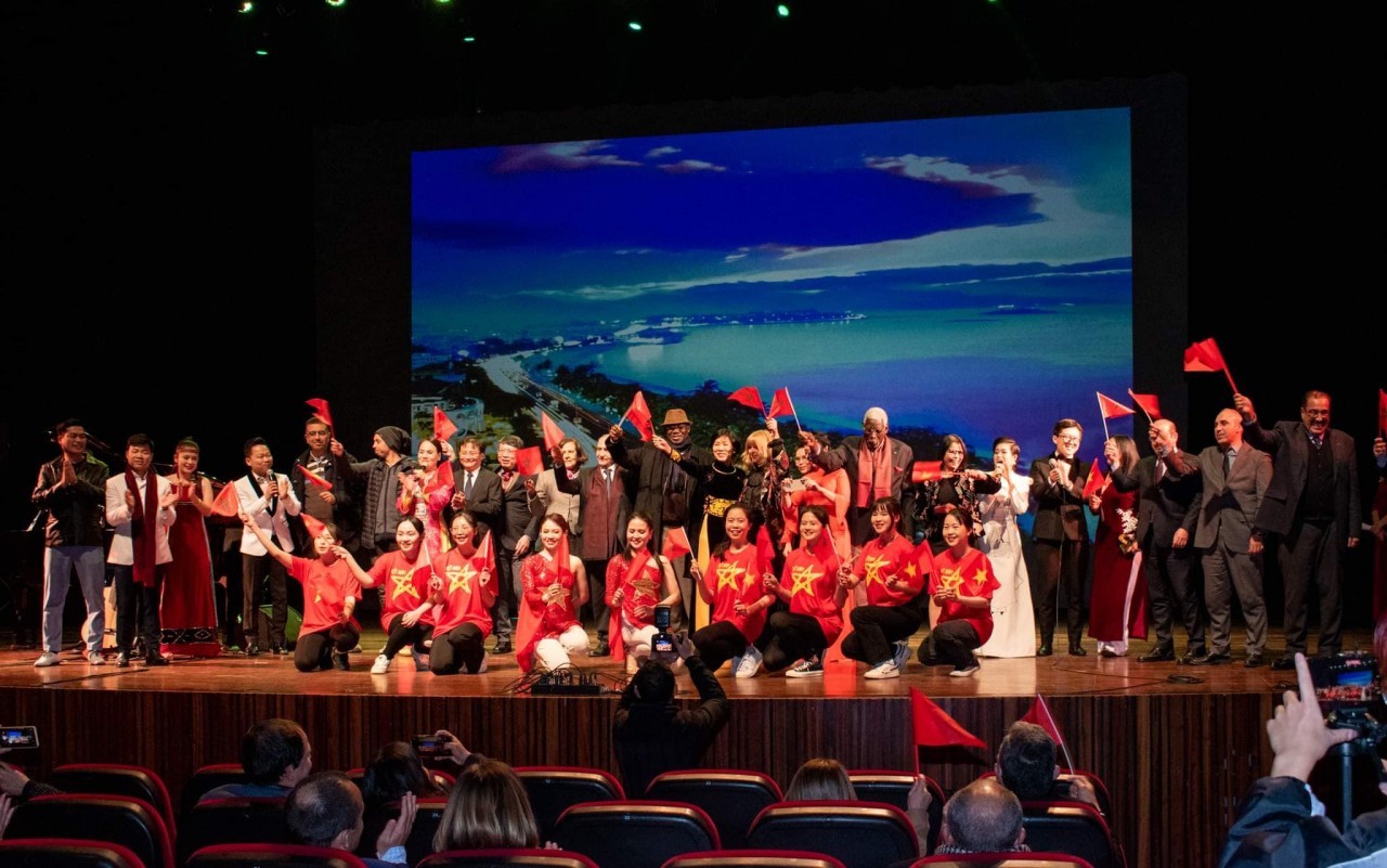 “Melodies of Vietnam” Performed in Morocco