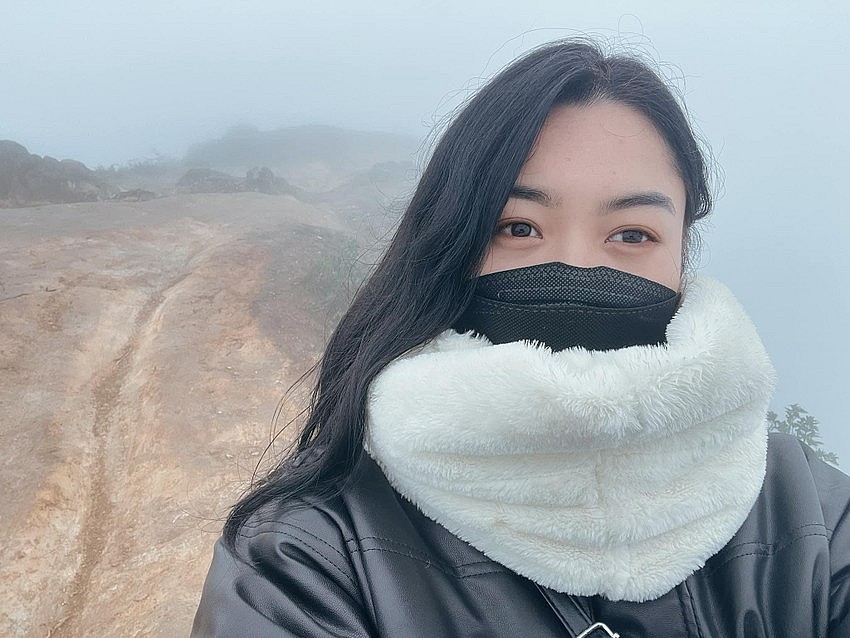 Hunting Clouds in Ta Xua on the 'Dinosaur Spine'