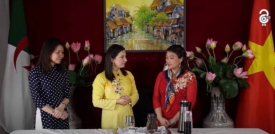 Algerian Arabic TV channel Introduces Vietnamese Culture