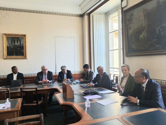 Ambassador Urges Europe to Lift "Yellow Card" On Vietnamese Seafood