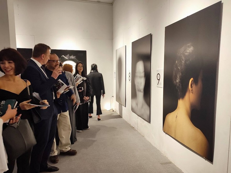 'A Journey In A Woman’S Dream', an Impressive Collaboration between Art and Psychology