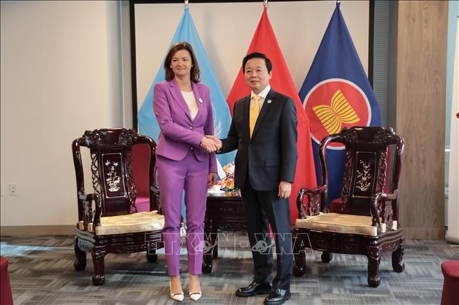 Vietnam Pledges to Cooperate with Int'l Partners in Management, Use of Cross-Border Water Source