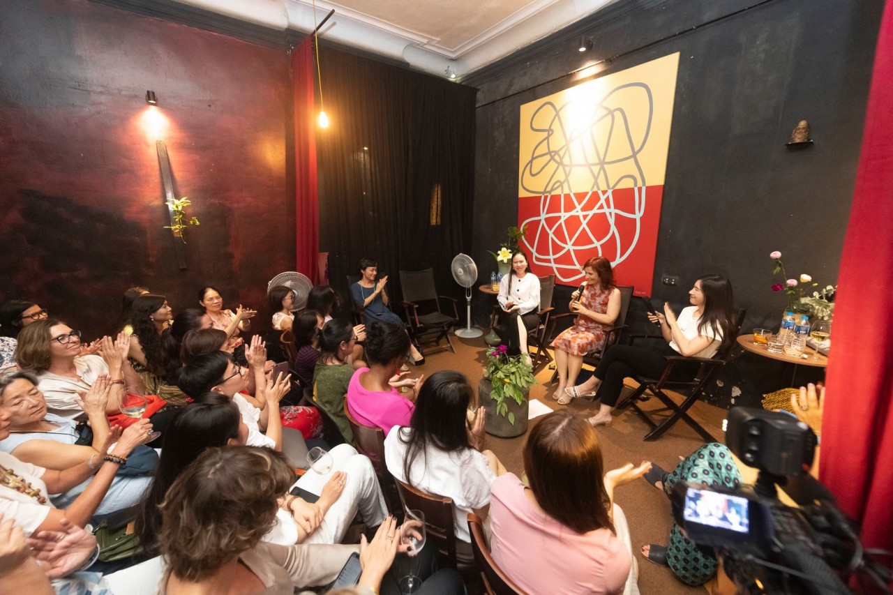 Expat Spotlight: Irene Ohler - Empowering Women Leadership through Storytelling