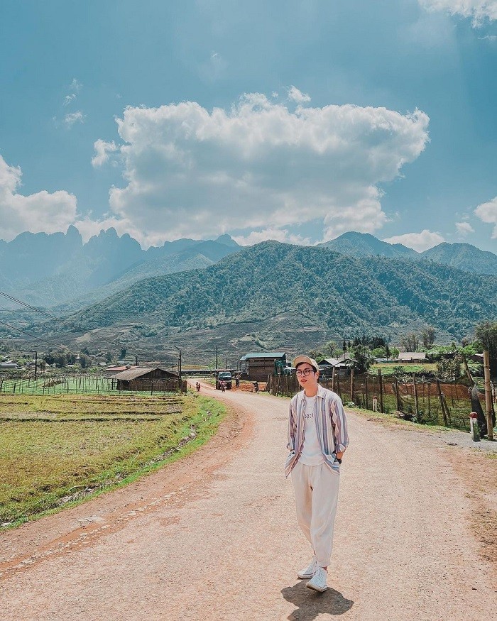 Many young people come to explore Ta Giang Phinh commune in Sapa.  Photo: @nguyenduce