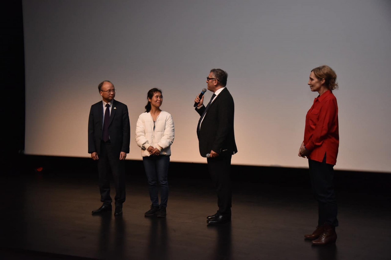 At one of the screening. Photo: VNA