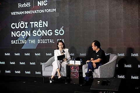 Speakers at the Vietnam Innovation Forum titled “Sailing the digital sea” in HCM City on Thursday. Photo: NIC