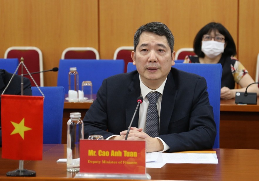 Vietnam and Hungary Strengthen Cooperation in Treasury