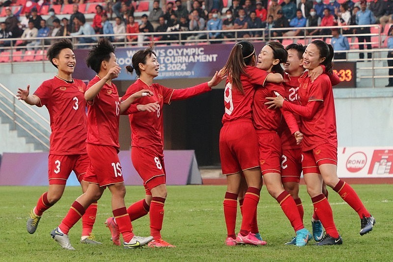 Hai Yen’s two goals help send Vietnam to the second qualification round of the Paris 2024 Olympic Games. (Photo: ANFA)