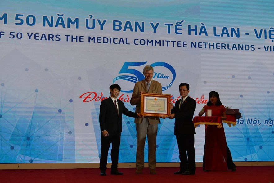Netherlands NGOs: Supporting Vietnamese People
