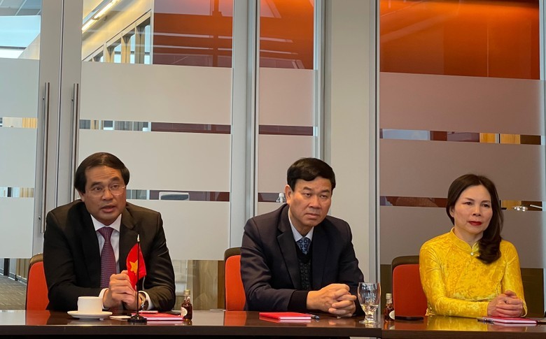 Lao Cai Province Boost Education Cooperation with Canada's Locality