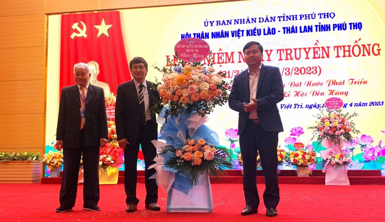 Thailand-Laos Overseas Vietnamese Association of Phu Tho Province Marks Traditional Day
