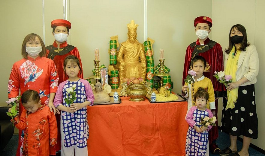 Overseas Vietnamese Uphold Mission to Preserve National Characteristics Abroad