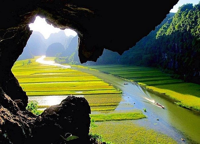 Tam Coc in the northern province of Ninh Binh. Photo: viettravelo