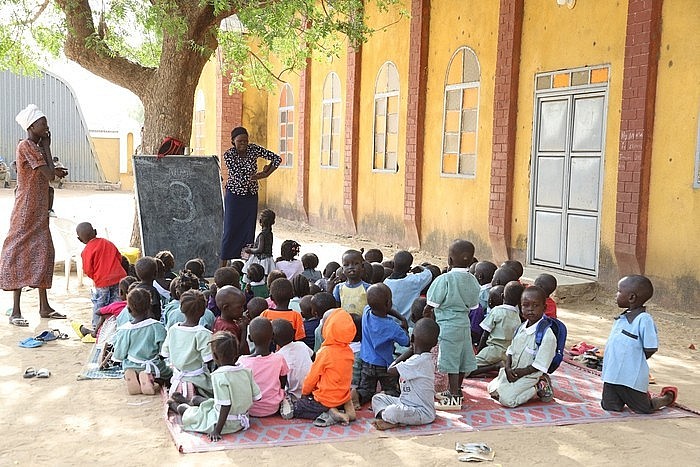Vietnam Engineers Build Classrooms for Abyei Children
