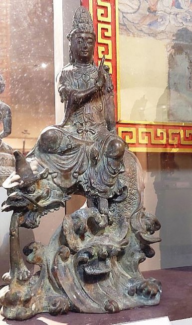 Buddhist Antiques Exchange: Unique Approach to Boost Vietnam-Japan Relations