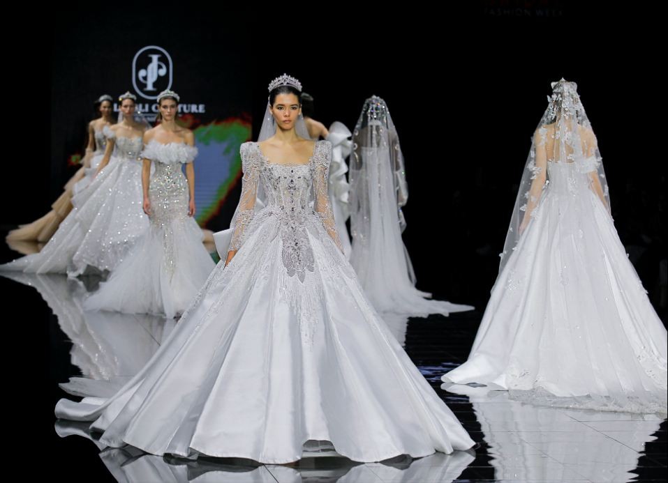 This is considered a collection that marks the transformation of JoliPoli.