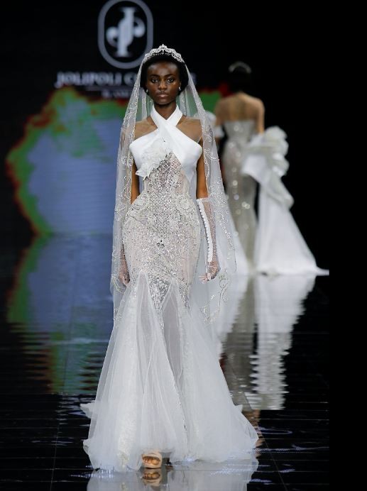 Vietnamese Designer Attracts Attention at Spanish Fashion Week