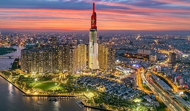 As of the end of April 2023, Vietnam attracted nearly 446 billion USD in foreign investment, 280 billion USD of which had been disbursed. (Photo: VNA)