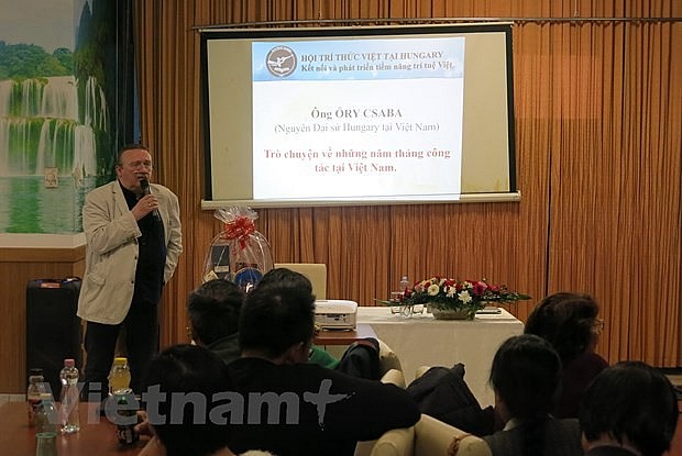 Vietnamese Intellectuals in Hungary Contribute to Homeland's Development