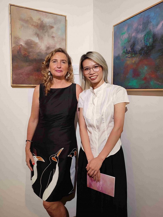 “From Far To Close”, an Introspective Story From Cristina Gonzáles Martín