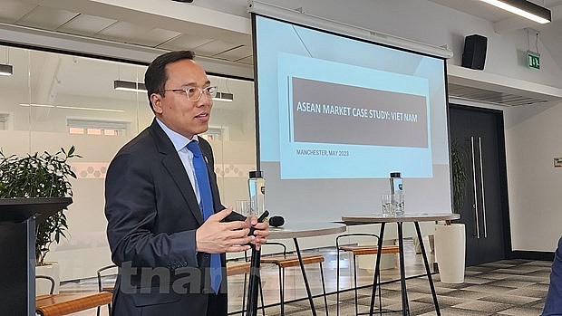 Vietnam and British Localities Strengthen Cooperation