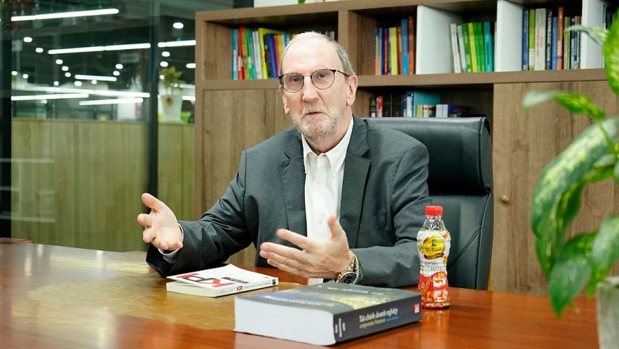 THP Announces New CEO, Confirms to Fulfill Commitments with Customers and Partners