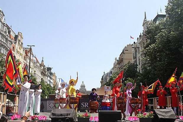 Vietnamese Culture Introduced at Czech Ethnic Minority Festival