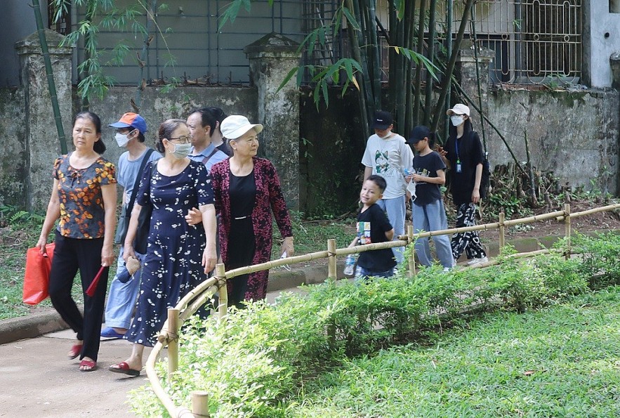 [Photos] Families Explore Traditional Cultural Values on International Children's Day