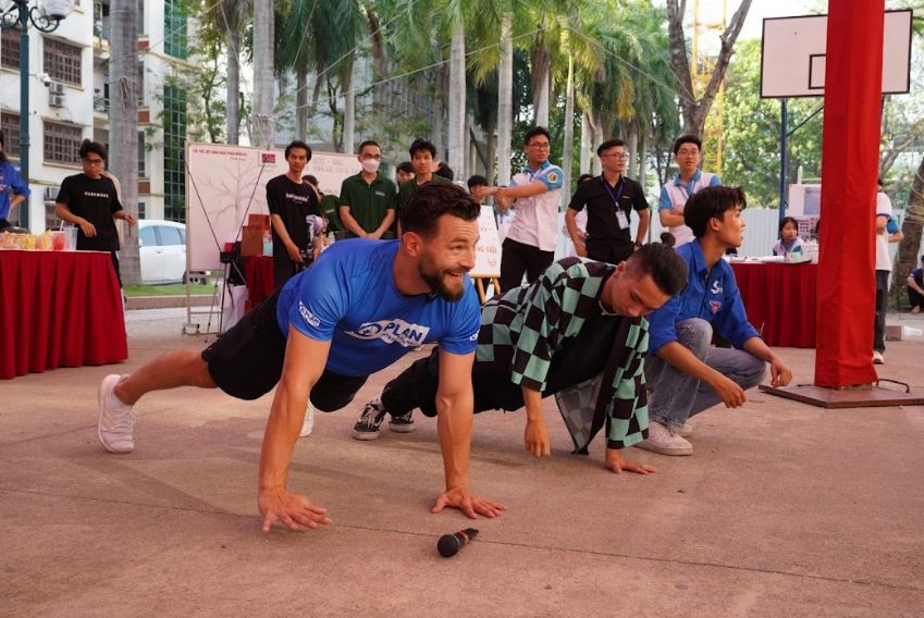 Champion of Change Clubs Break Old-Fashion Gender Stereotypes