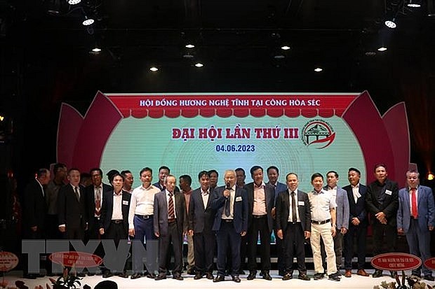 Nghe An and Ha Tinh Overseas Compatriots in Czech Republic Look Towards the Homeland