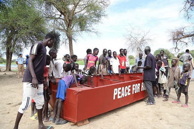 Vietnam's Engineering Unit Supports African People