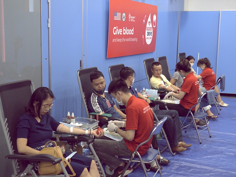 Vietnam, US Promote "Blood Drive" Campaign to Mark World Blood Donor Day